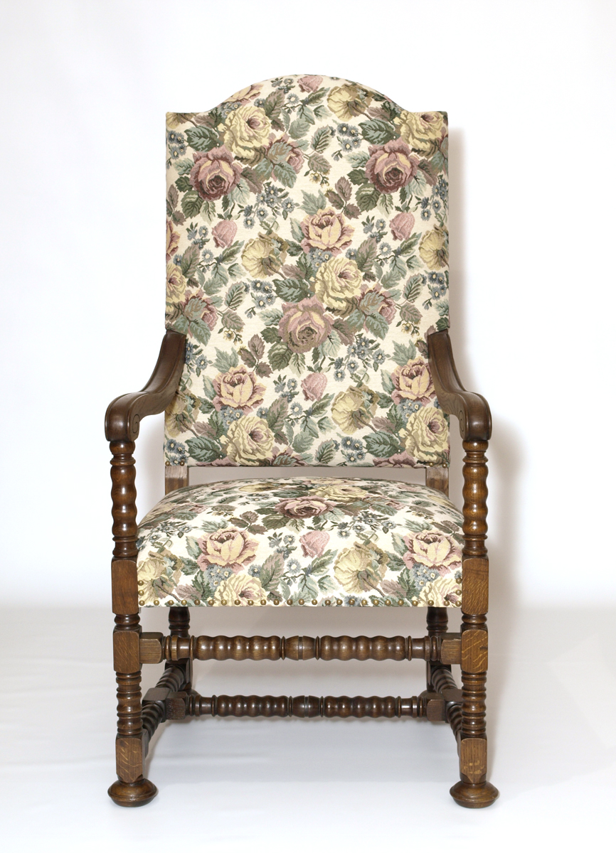 Gründerzeit Sessel mit floralem Bezug