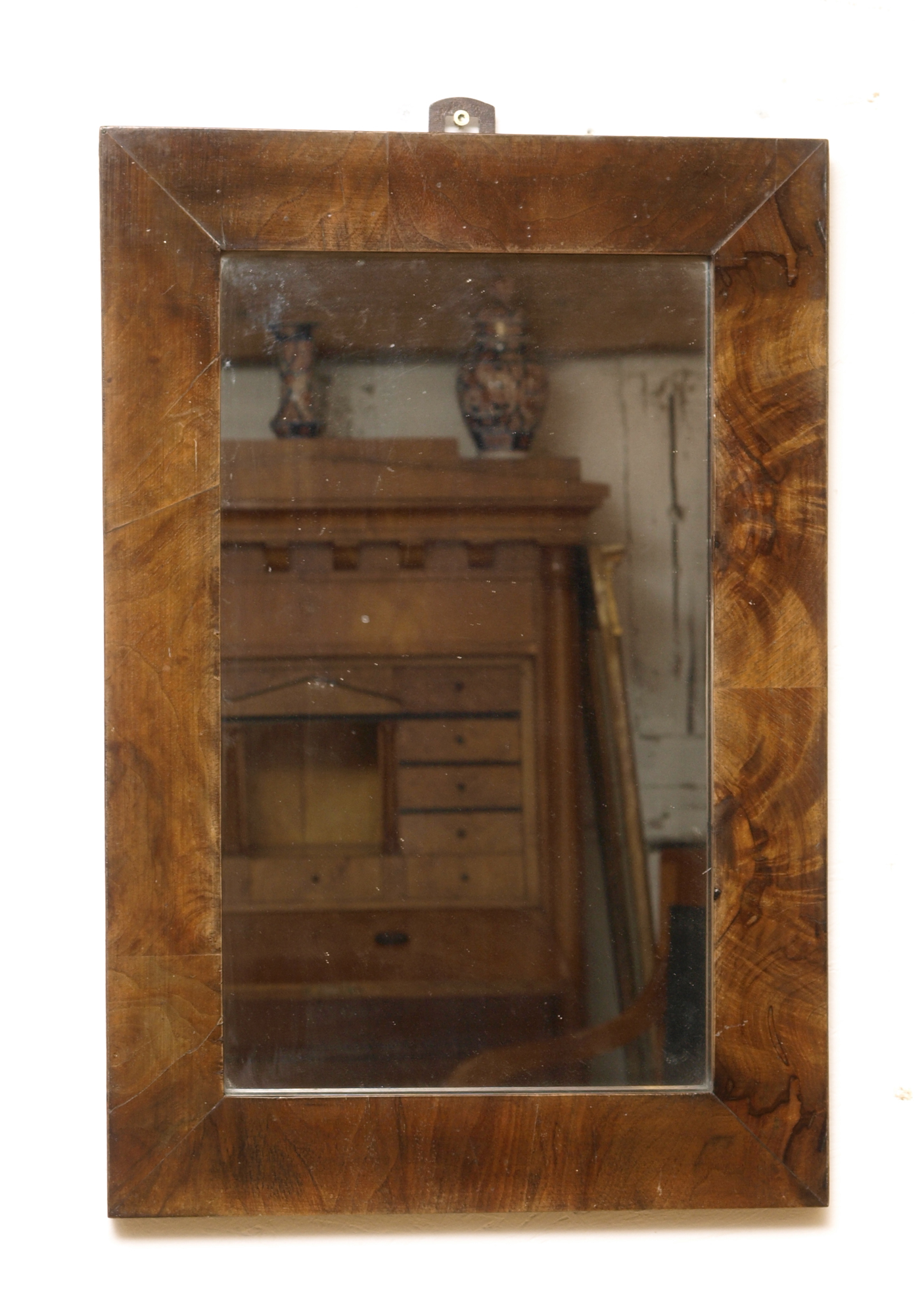 Biedermeier Spiegel aus Nussbaum von 1825