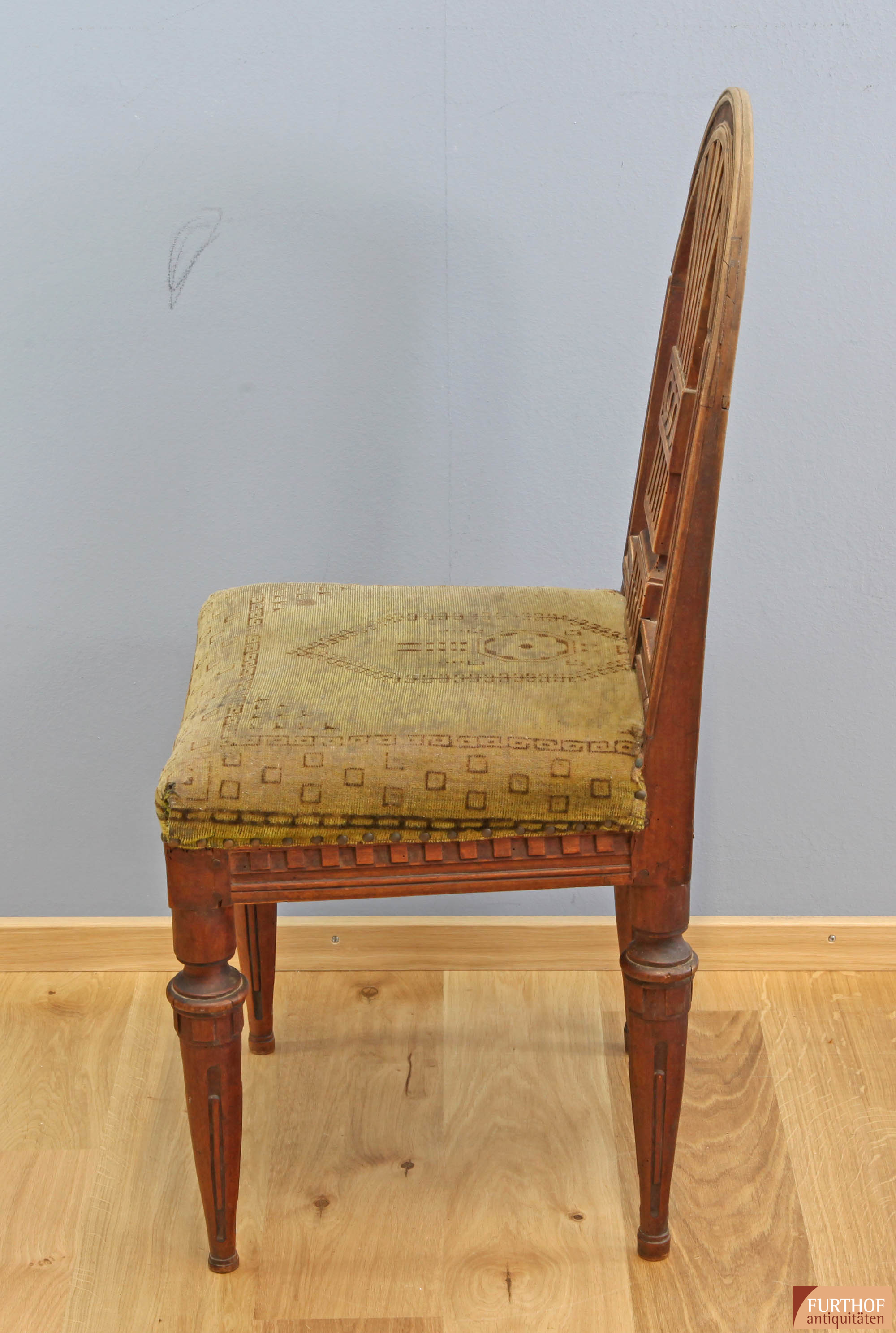 Louis Seize Stuhl aus Kirschbaum von 1790