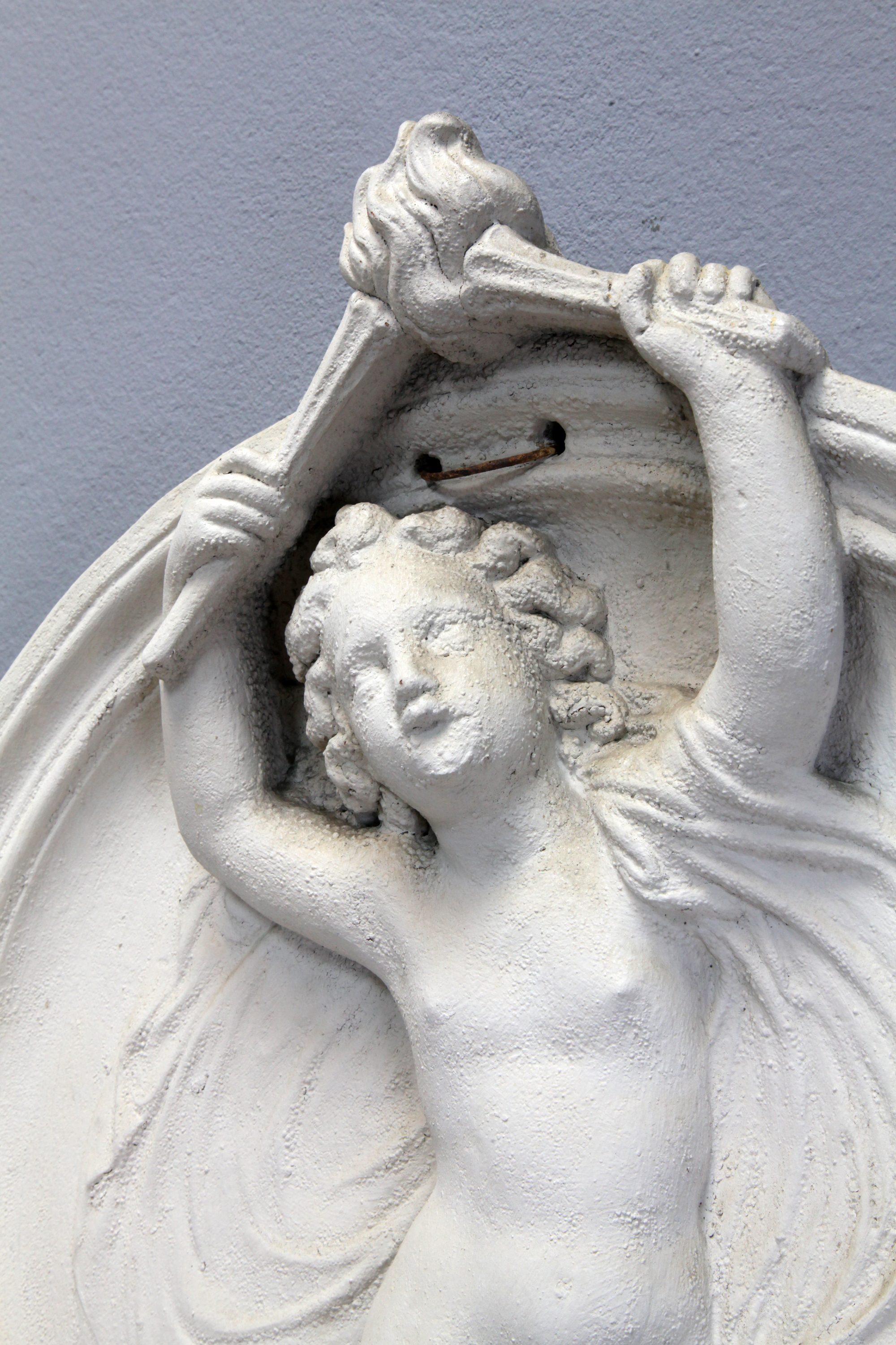 2 Terrakotta Reliefs mit Engel, sign. P. Vogel, datiert 1892