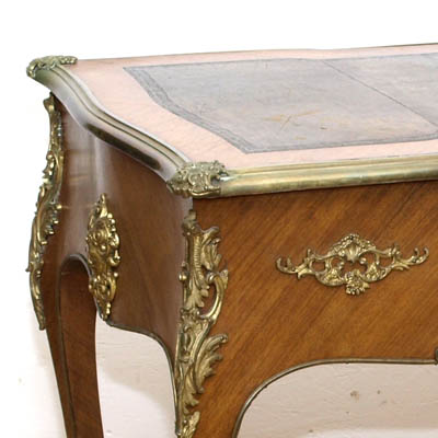 Antike Möbel: Original oder Fälschung?