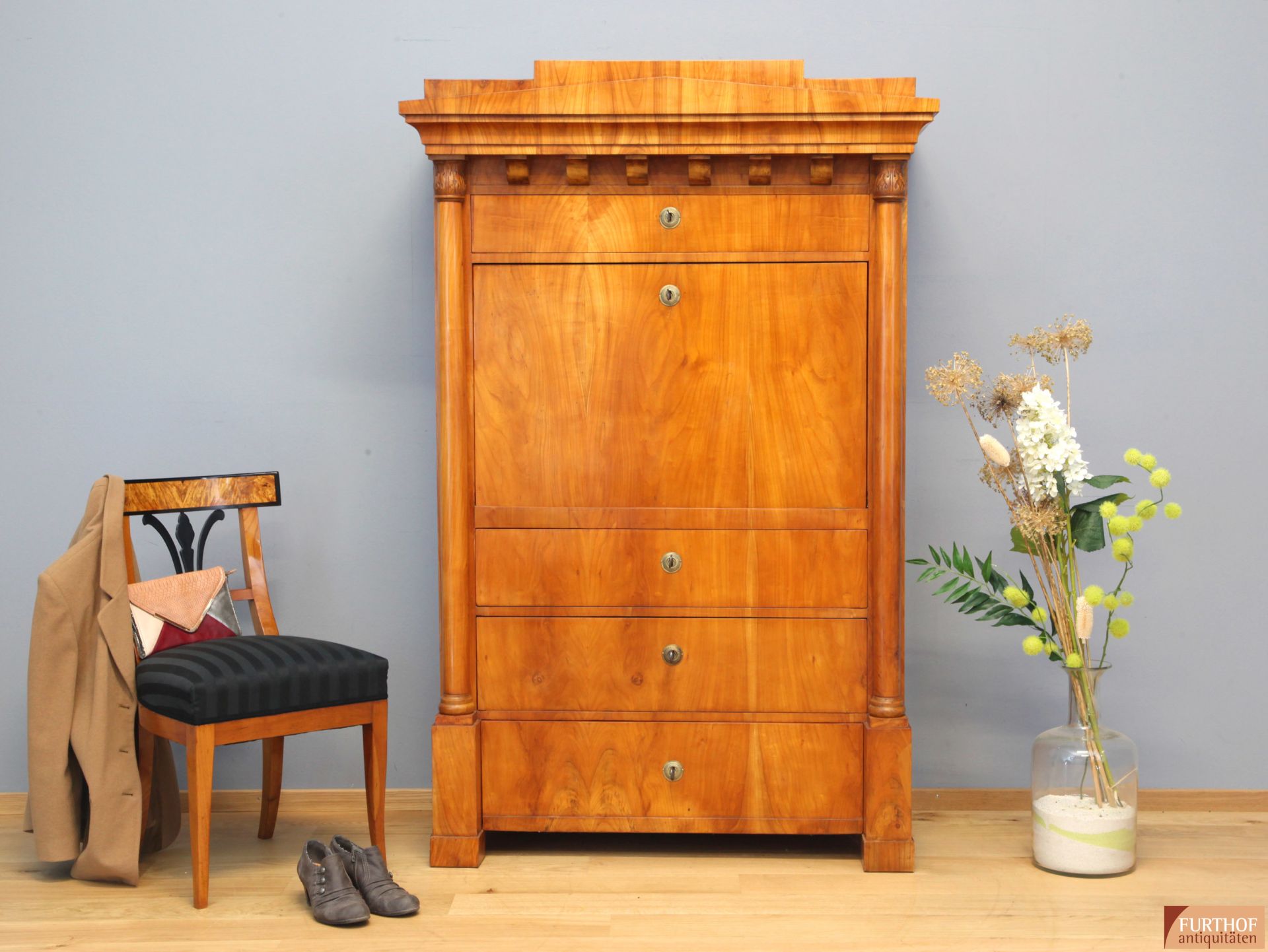 Biedermeier Sekretär aus Kirschbaum | Furthof Antikmöbel GmbH